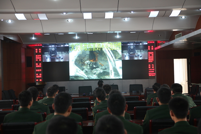 北京武警某支队举办卫生消防安全公益培训
